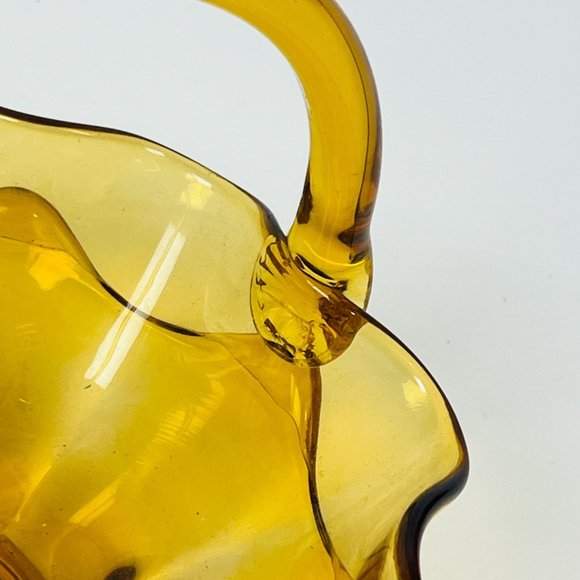 Viking Art Glass Epic Double Crimped Amber Glass Handled Double Flower Basket - Picture 3 of 8